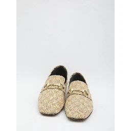 حذاء بدون كعب مزين بلجام حصان