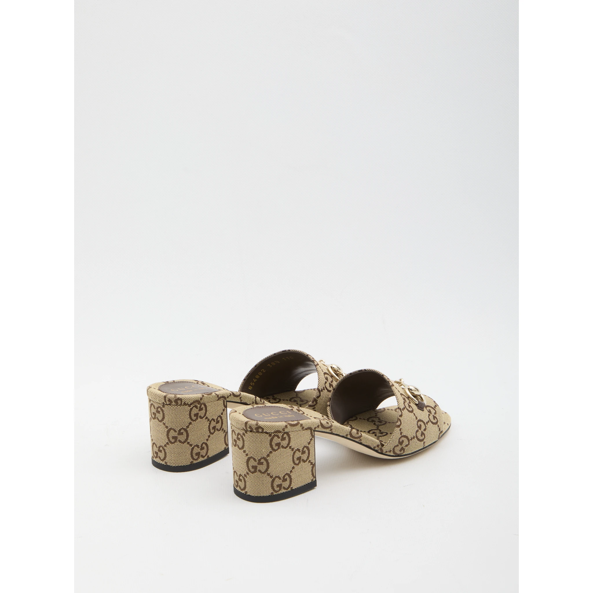 Slider with Horsebit