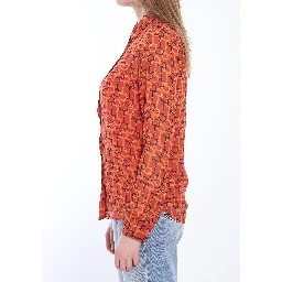 بلوزة حريرية مطبوعة