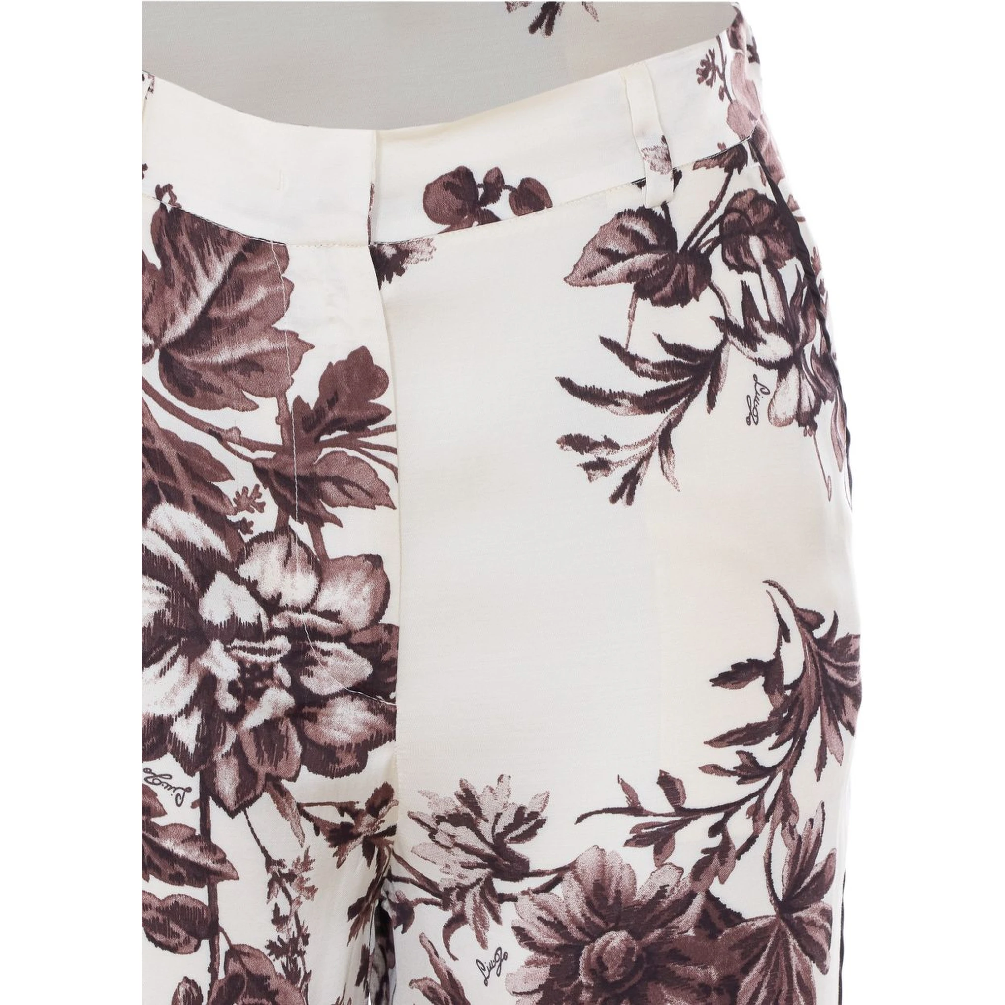 بنطلون ليو جو