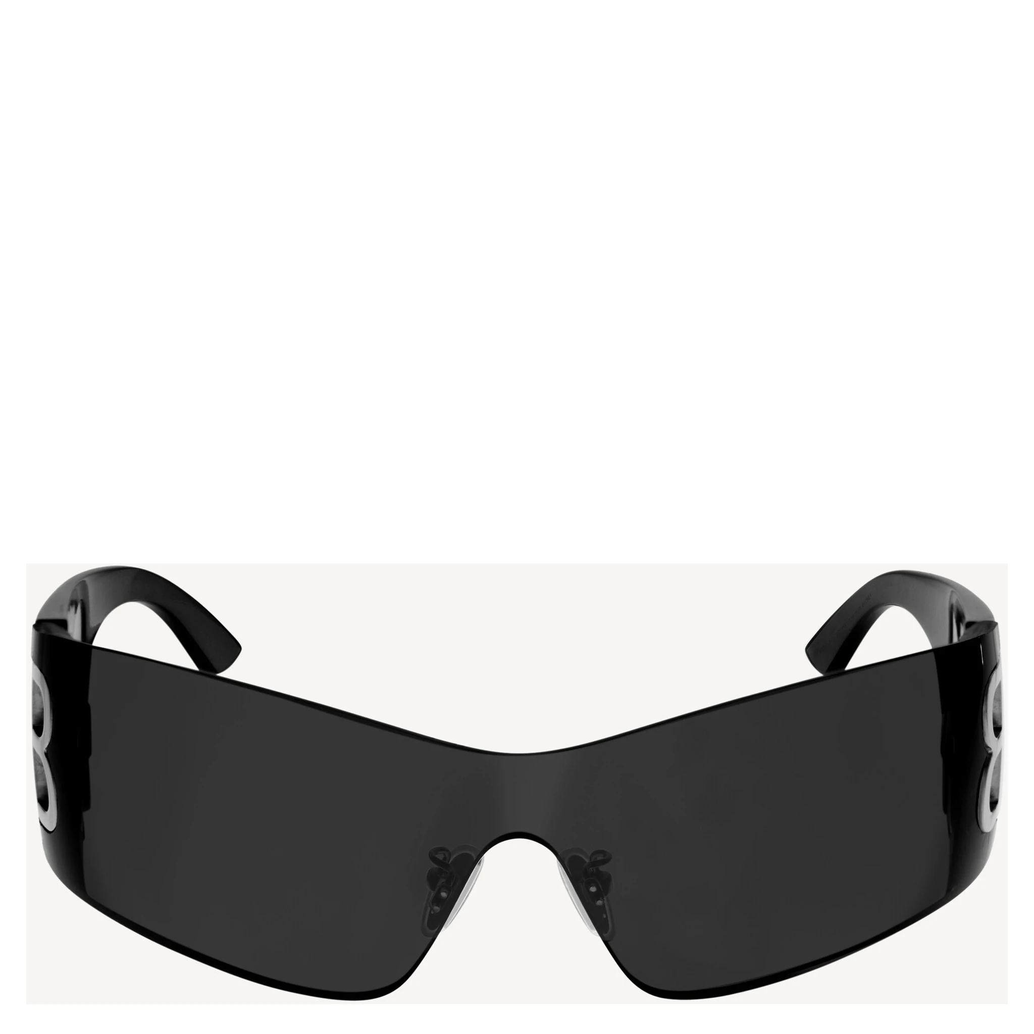 "Bossy Mask" sunglasses