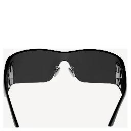 "Bossy Mask" sunglasses