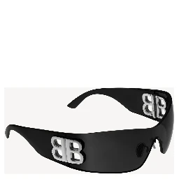 "Bossy Mask" sunglasses