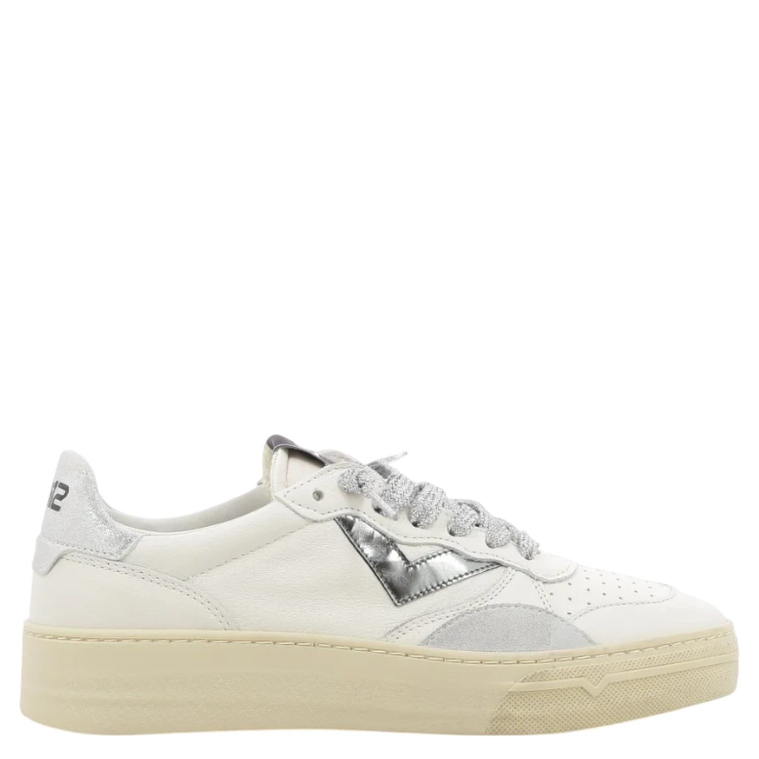 4B12 Sneakers White
