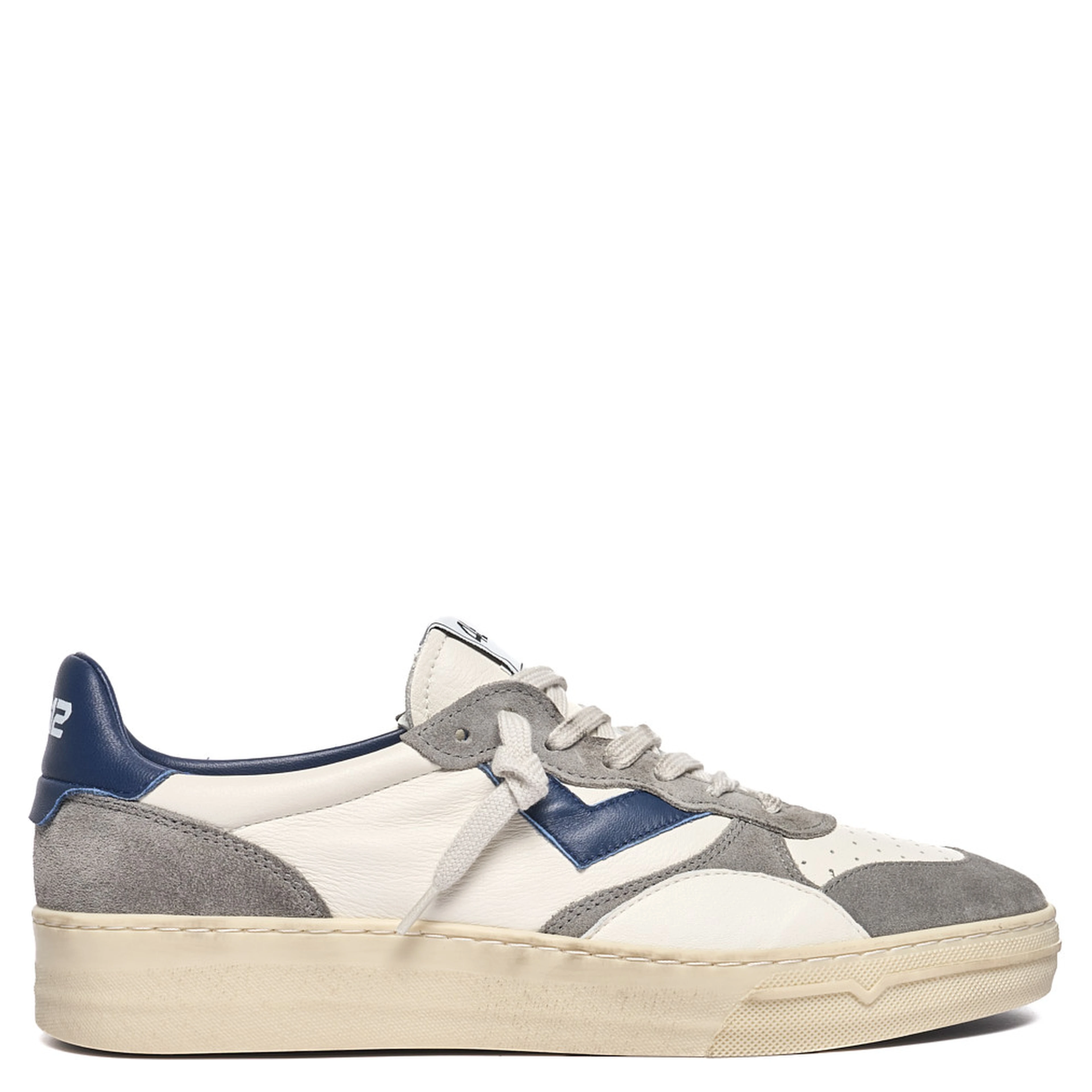 4B12 Sneakers White