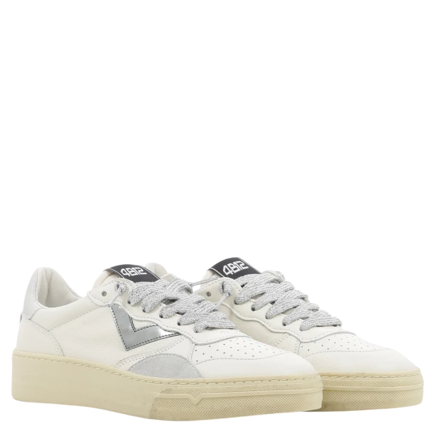 4B12 Sneakers White
