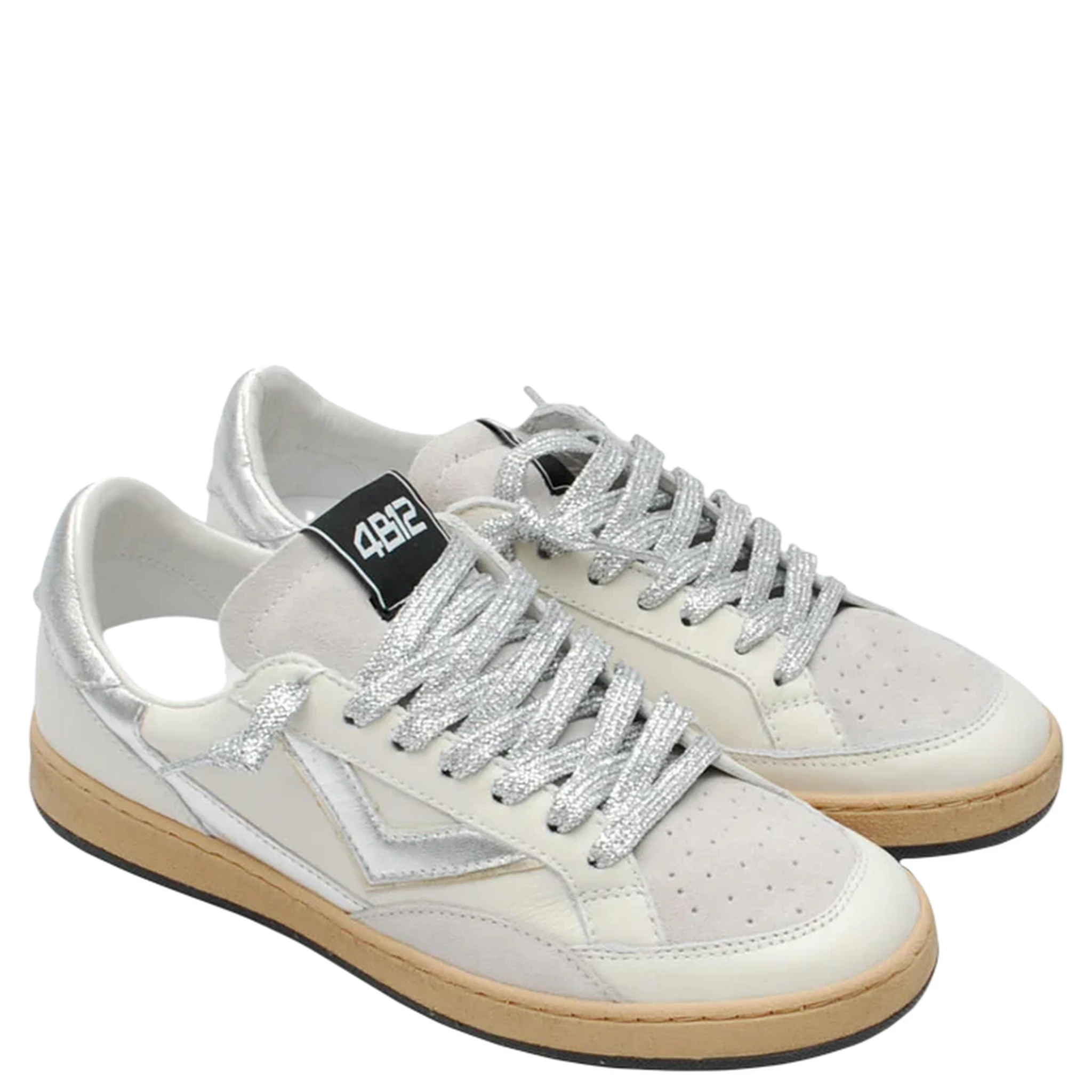 4B12 Sneakers White