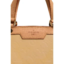 Monogram Vernis Brea MM Beige Poudre