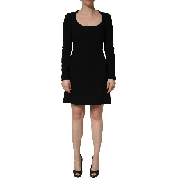 Black Long Sleeves Scoop Neck Mini Dress