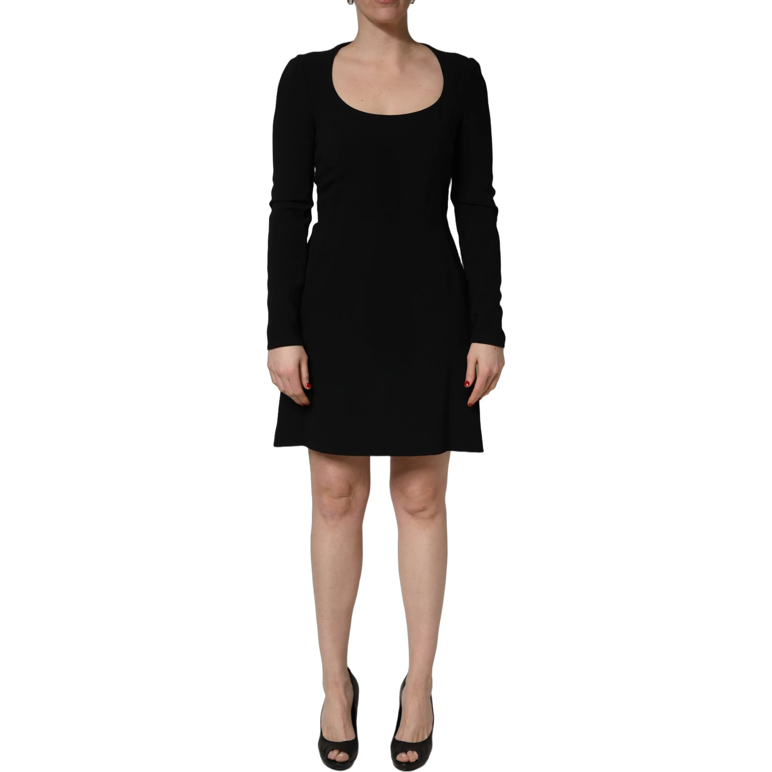 Black Long Sleeves Scoop Neck Mini Dress
