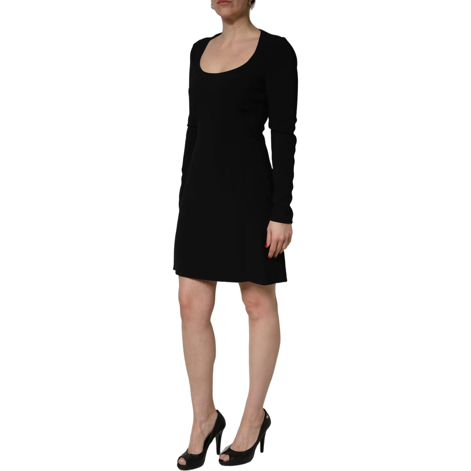 Black Long Sleeves Scoop Neck Mini Dress