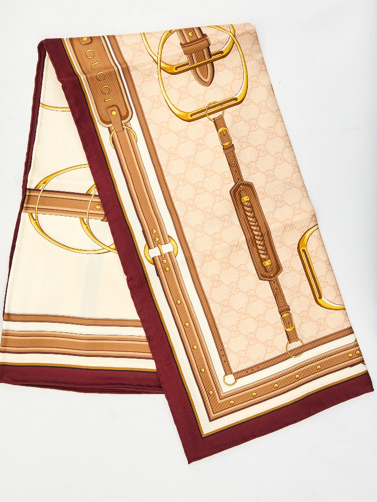 Printed silk twill carré alternative