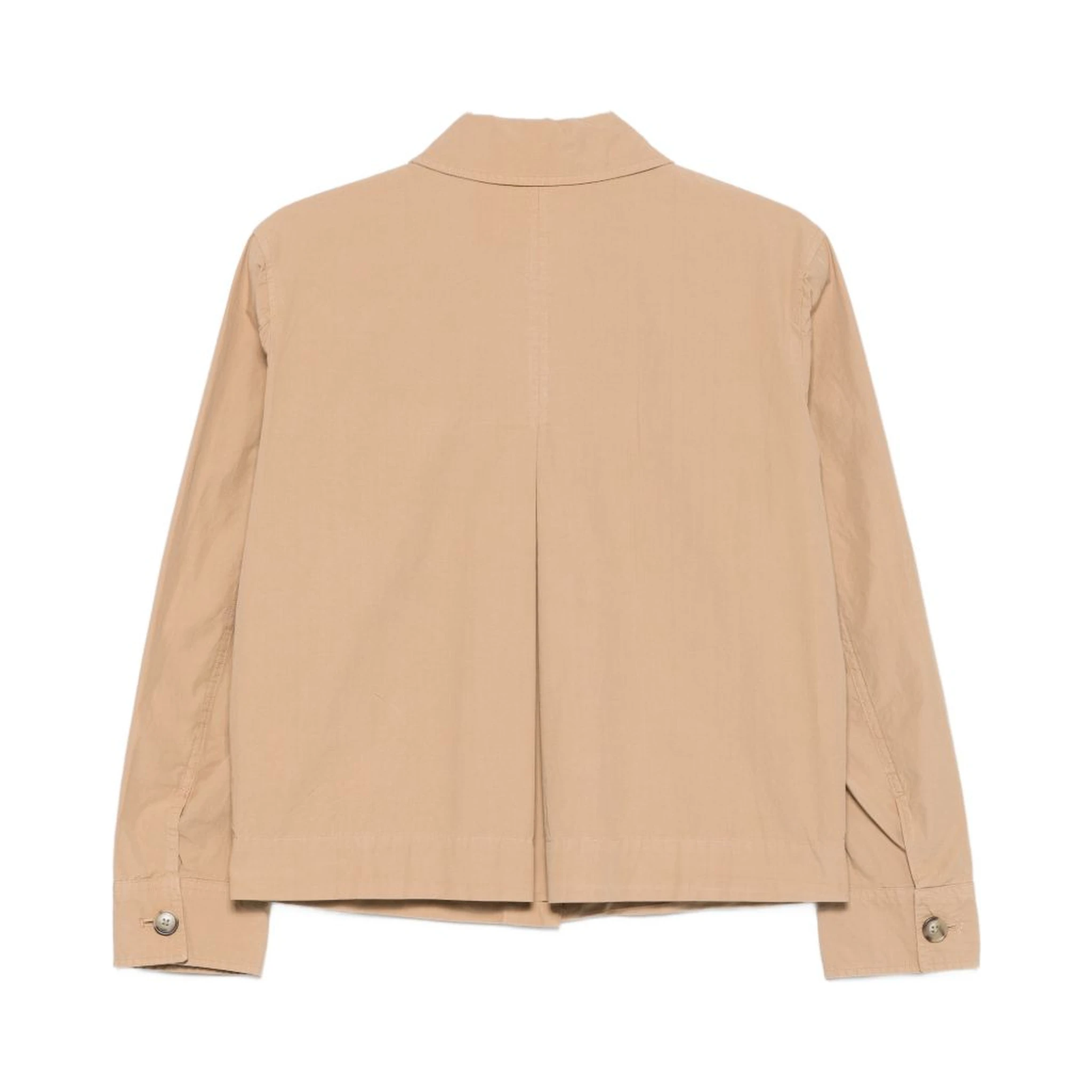 قمصان وولريتش