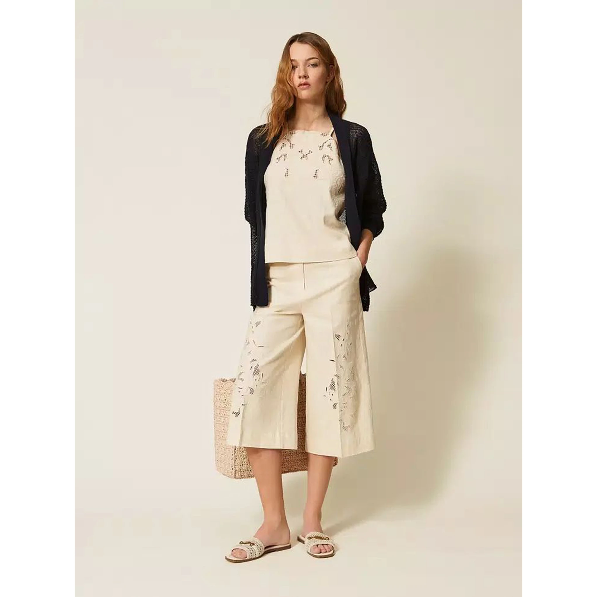 بنطال توينسيت