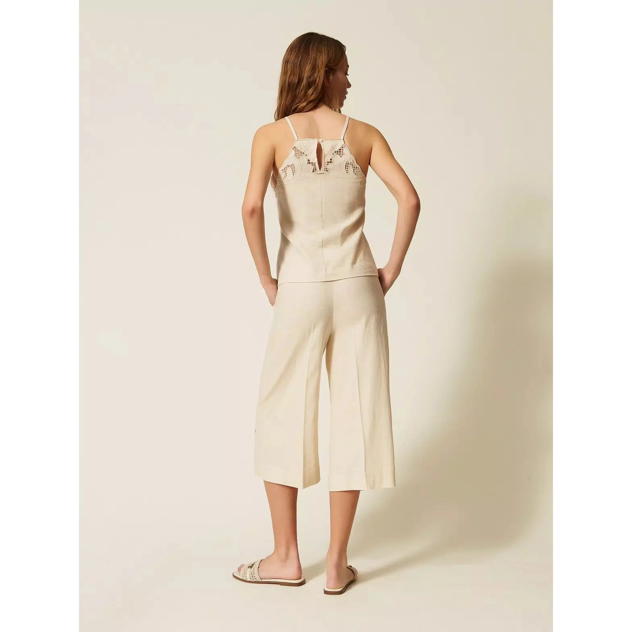 بنطال توينسيت