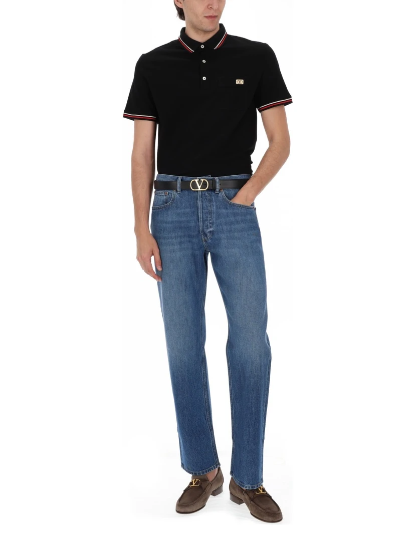 POLO CON PATCH LOGO