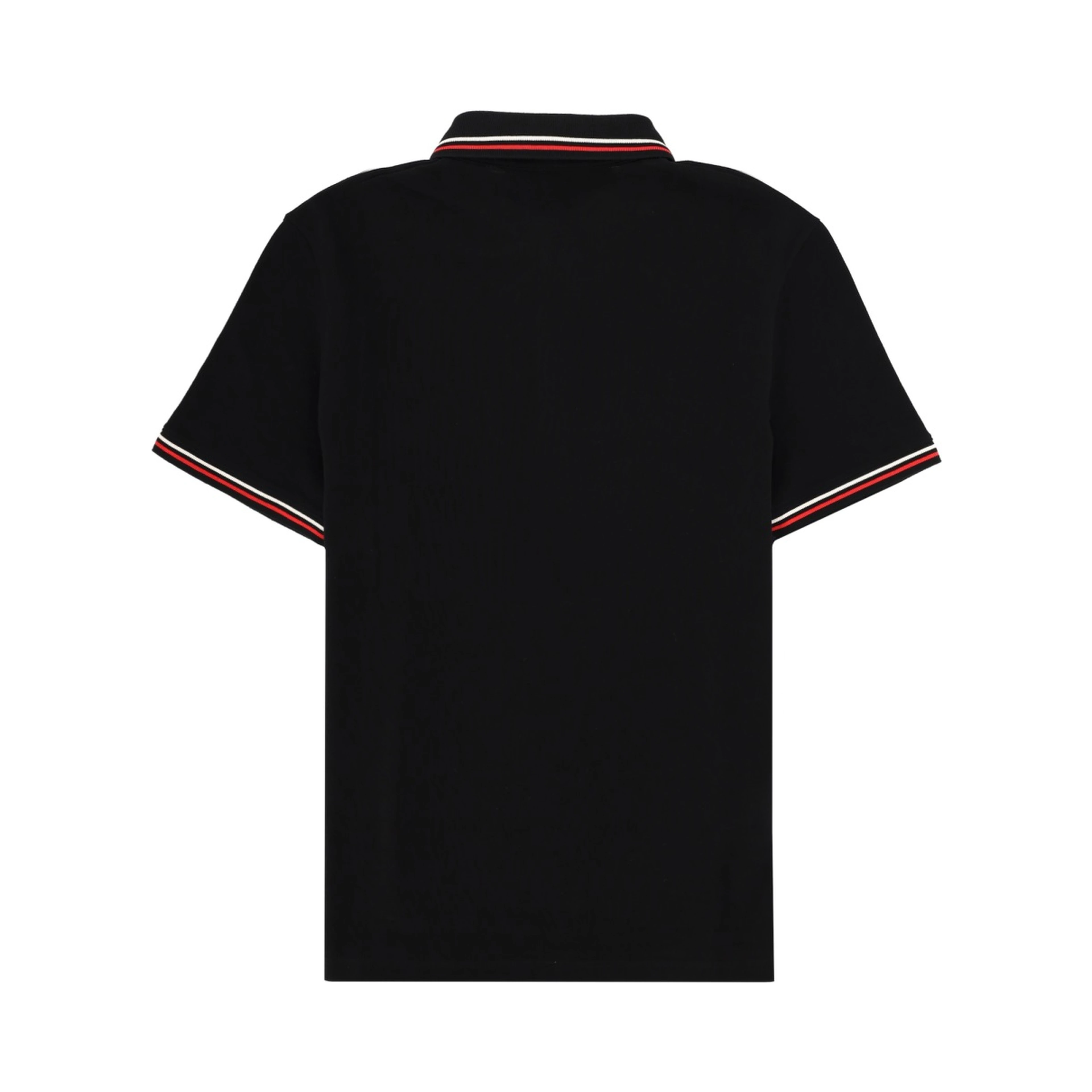 POLO CON PATCH LOGO