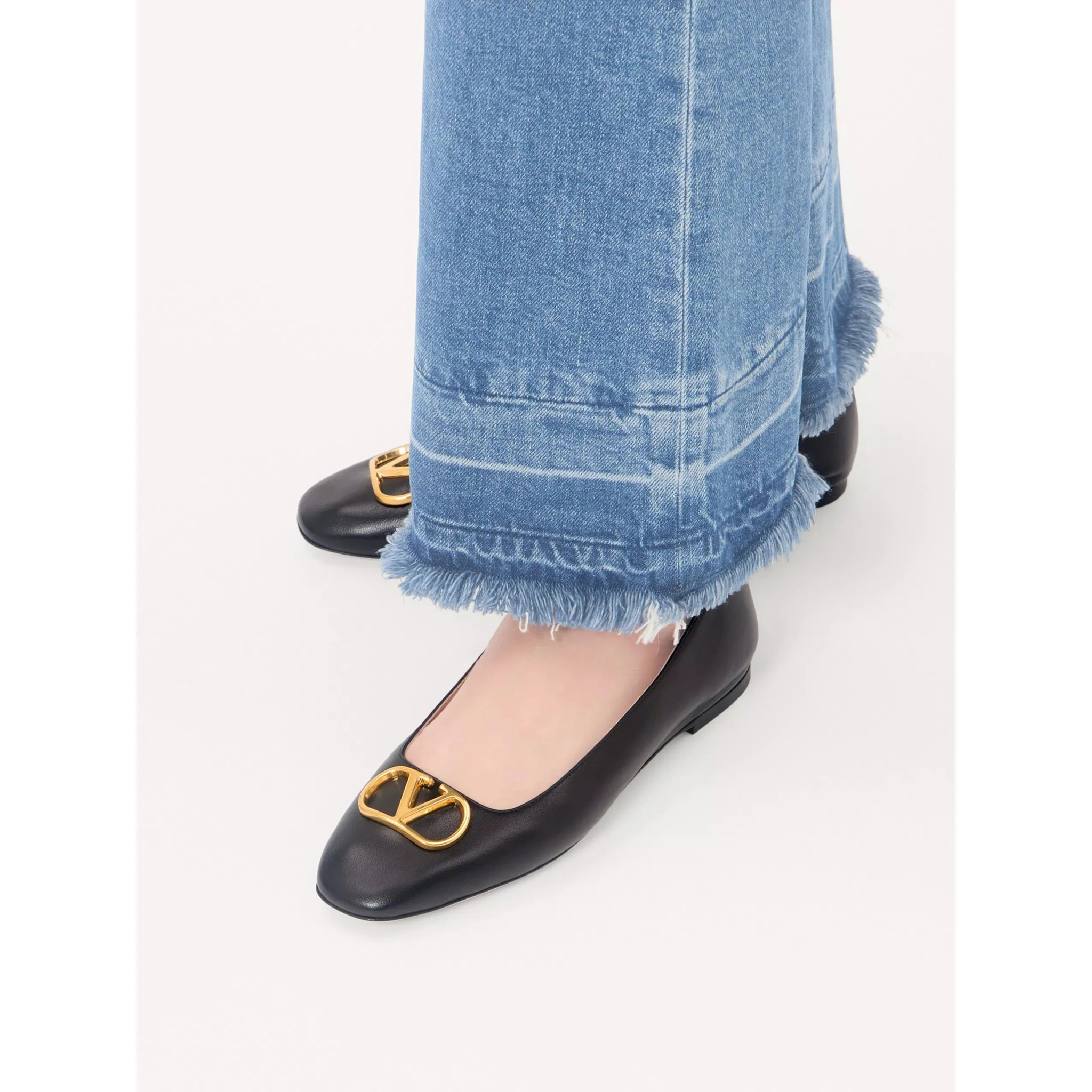 VALENTINO GARAVANI ballet flats