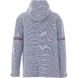 معاطف توم براون