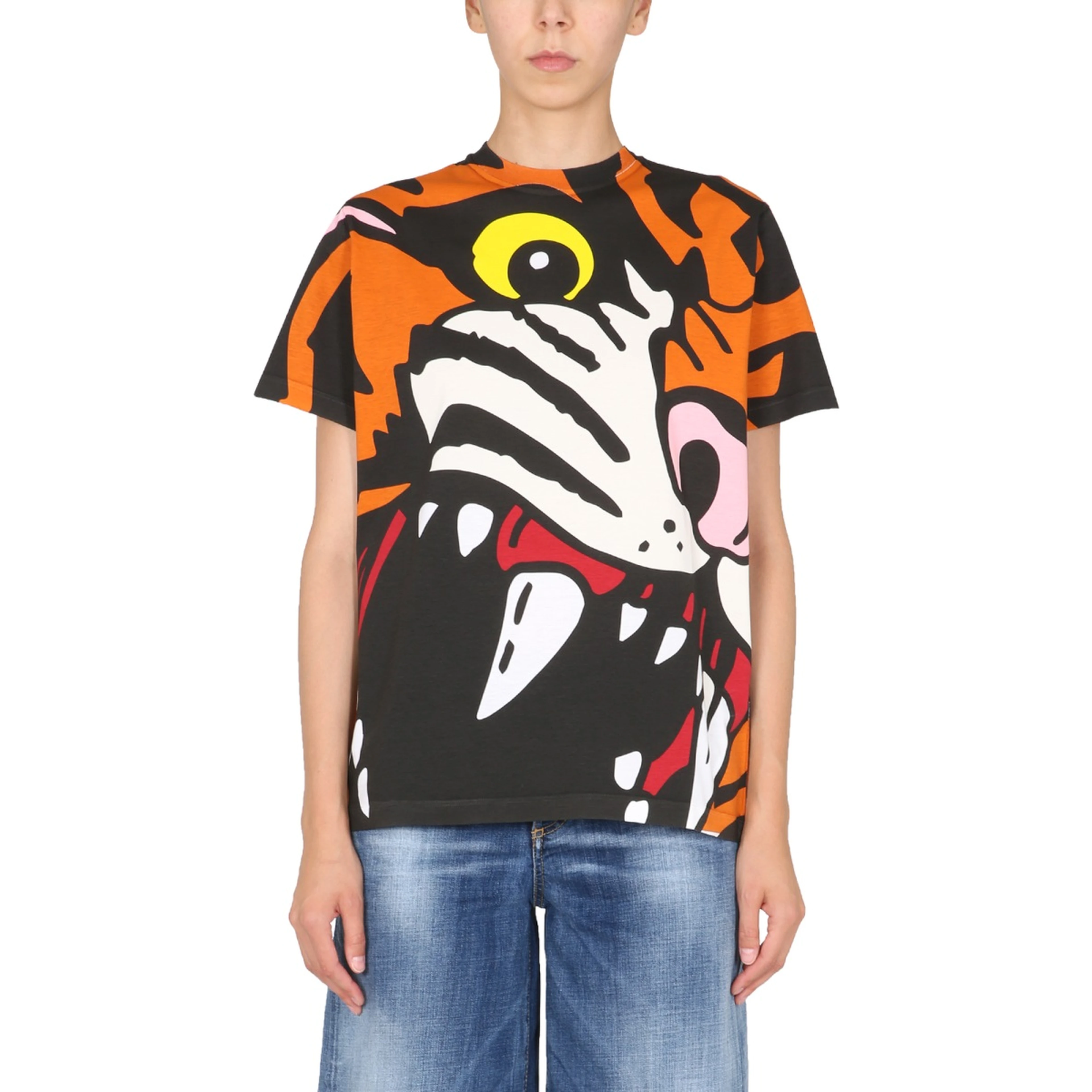 OVERSIZE FIT T-SHIRT