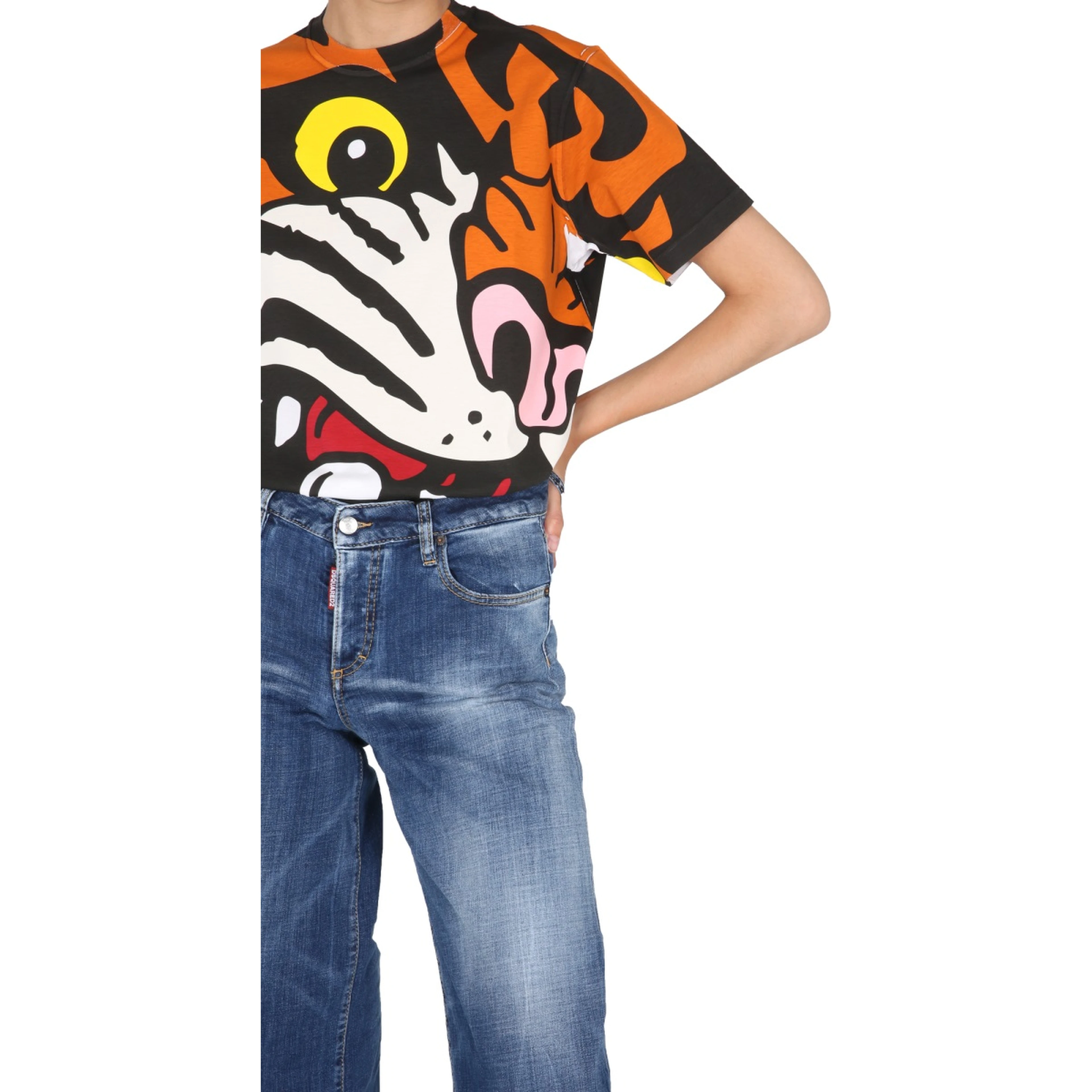 OVERSIZE FIT T-SHIRT