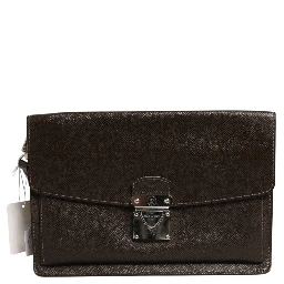 Belaia Clutch Taiga Leather