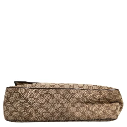 GG Canvas Flap Messenger Bag