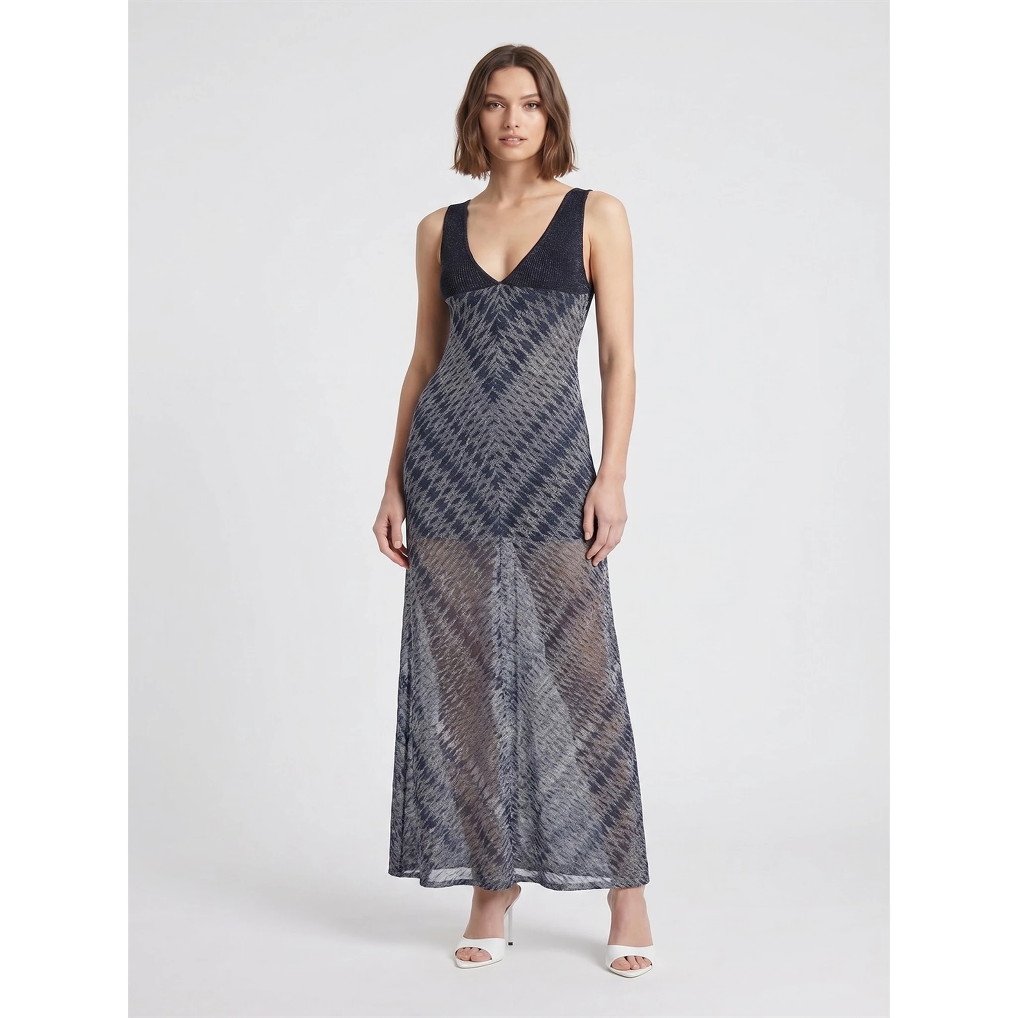 SLEEVELESS LONG DRESS