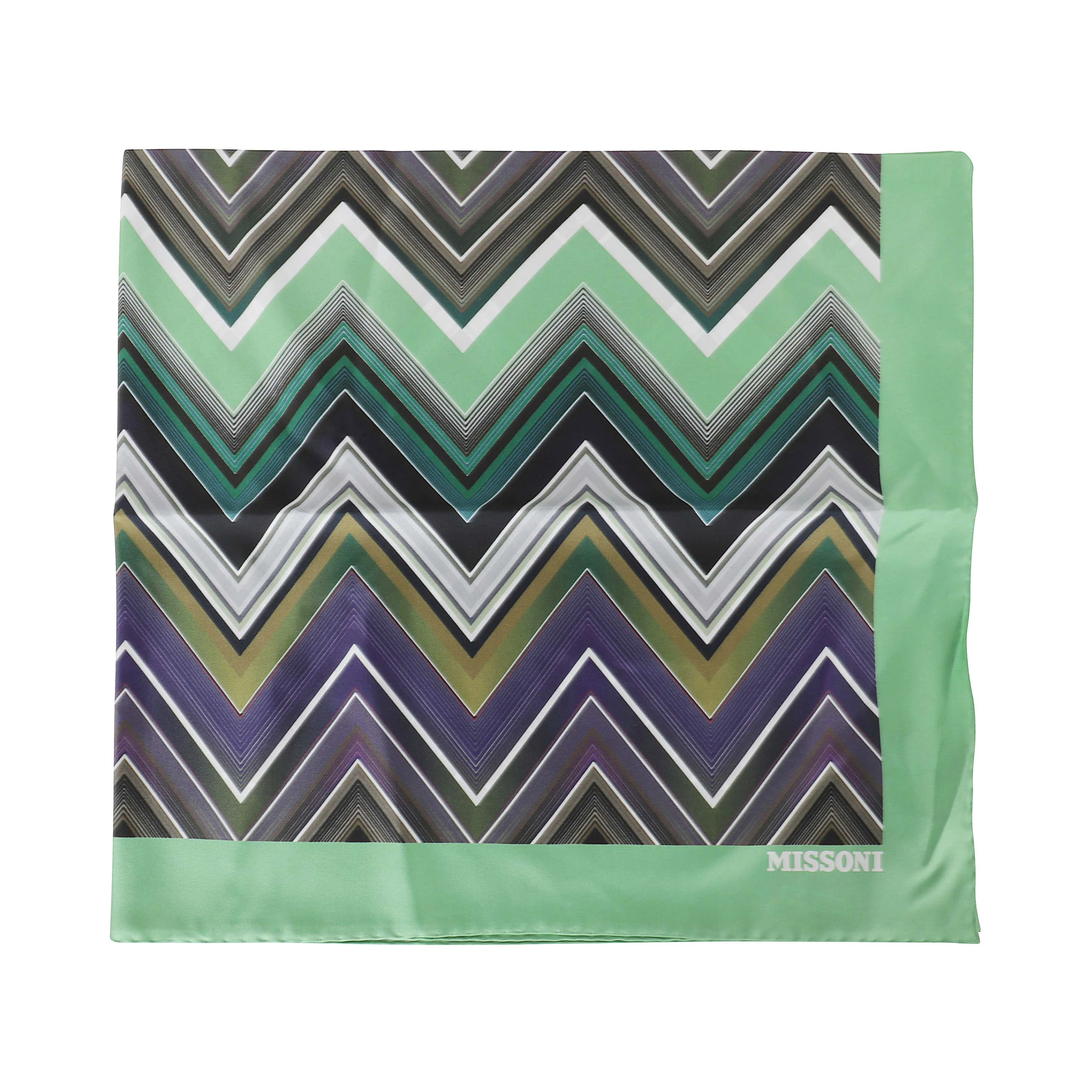FOULARD