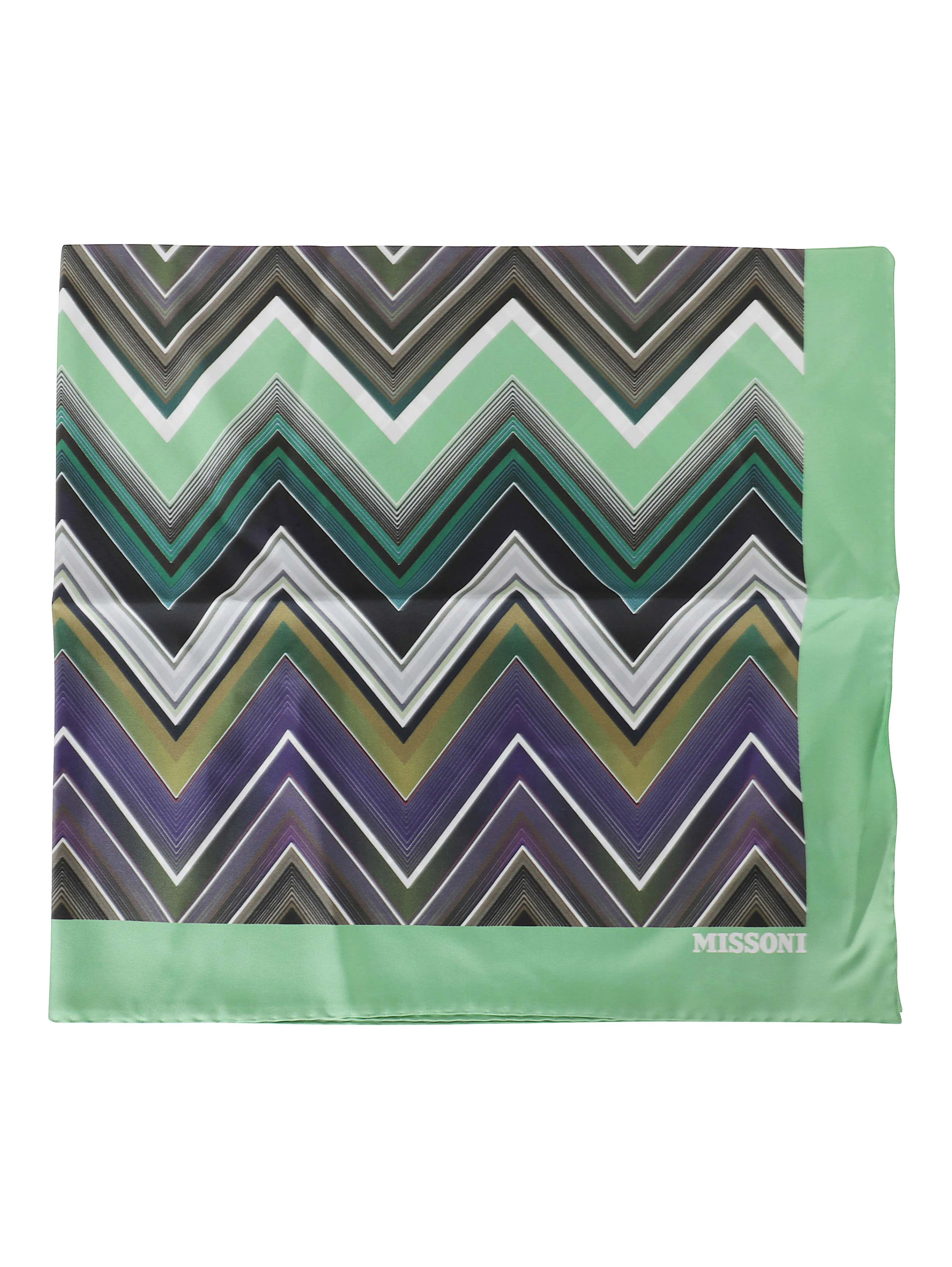 FOULARD
