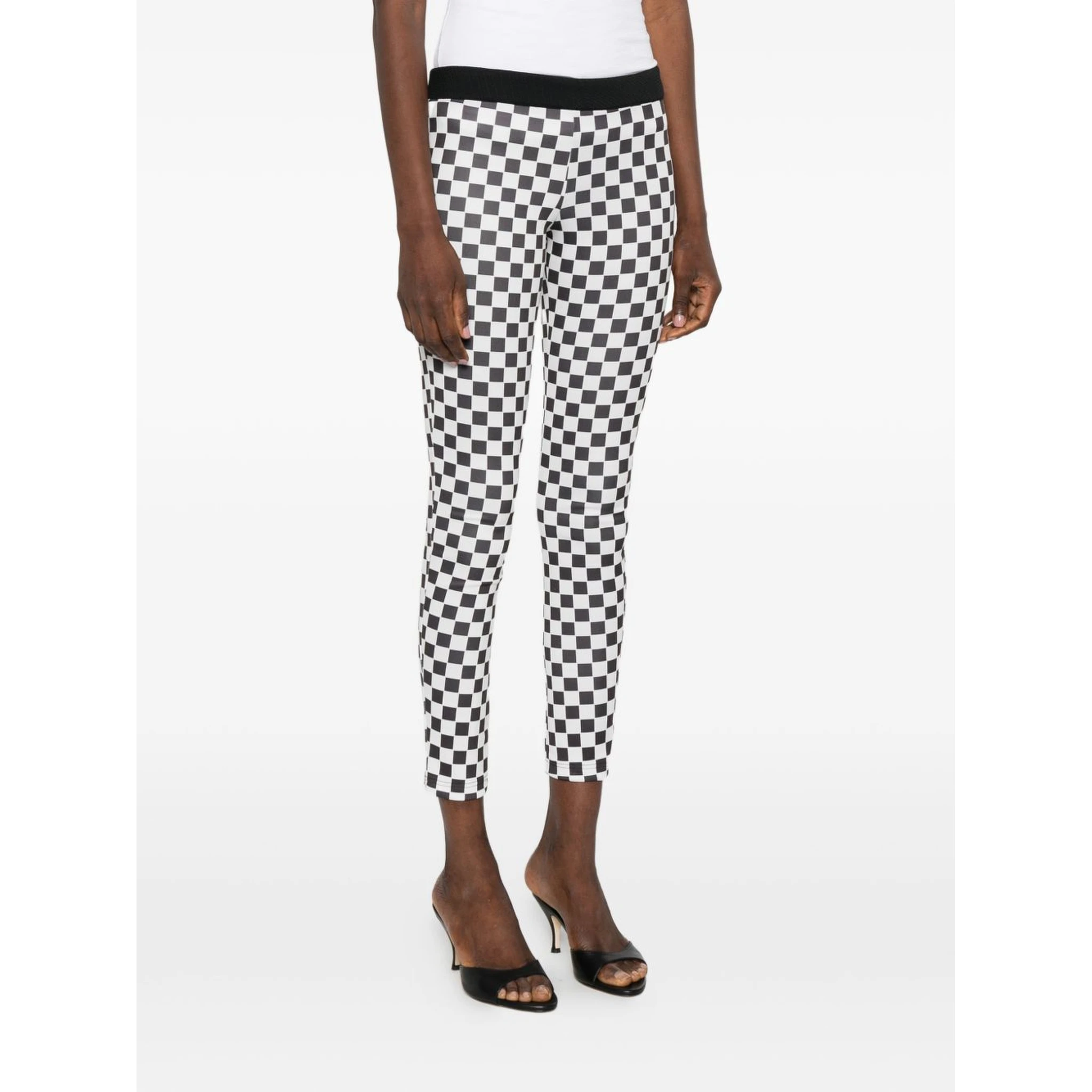 THE ARTISTYLIST Trousers