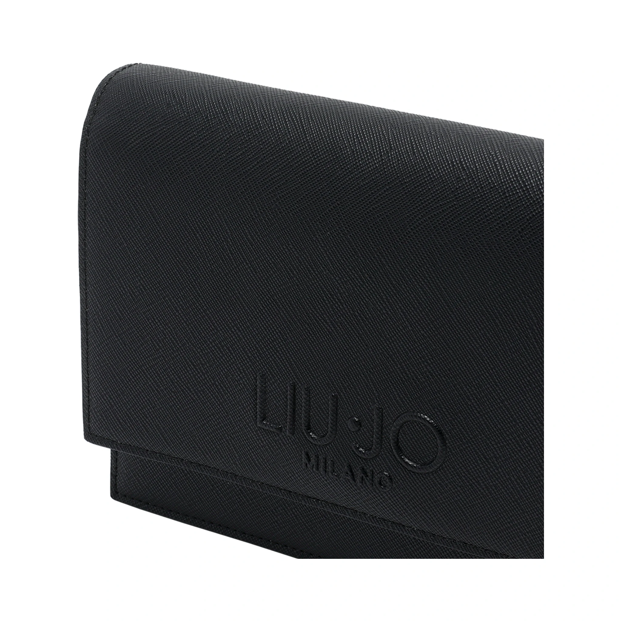 حقائب ليو جو.. أسود