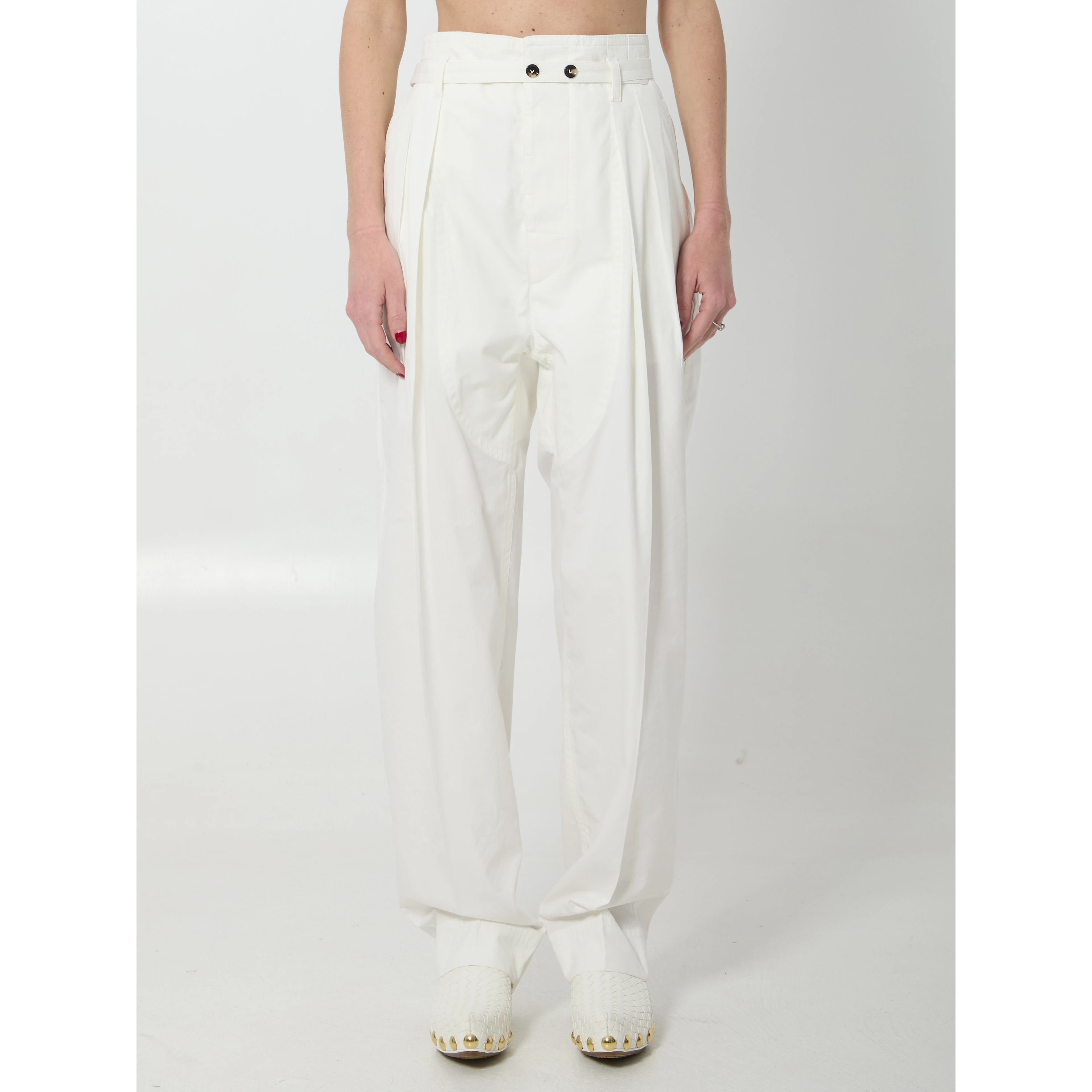 Tapered pants
