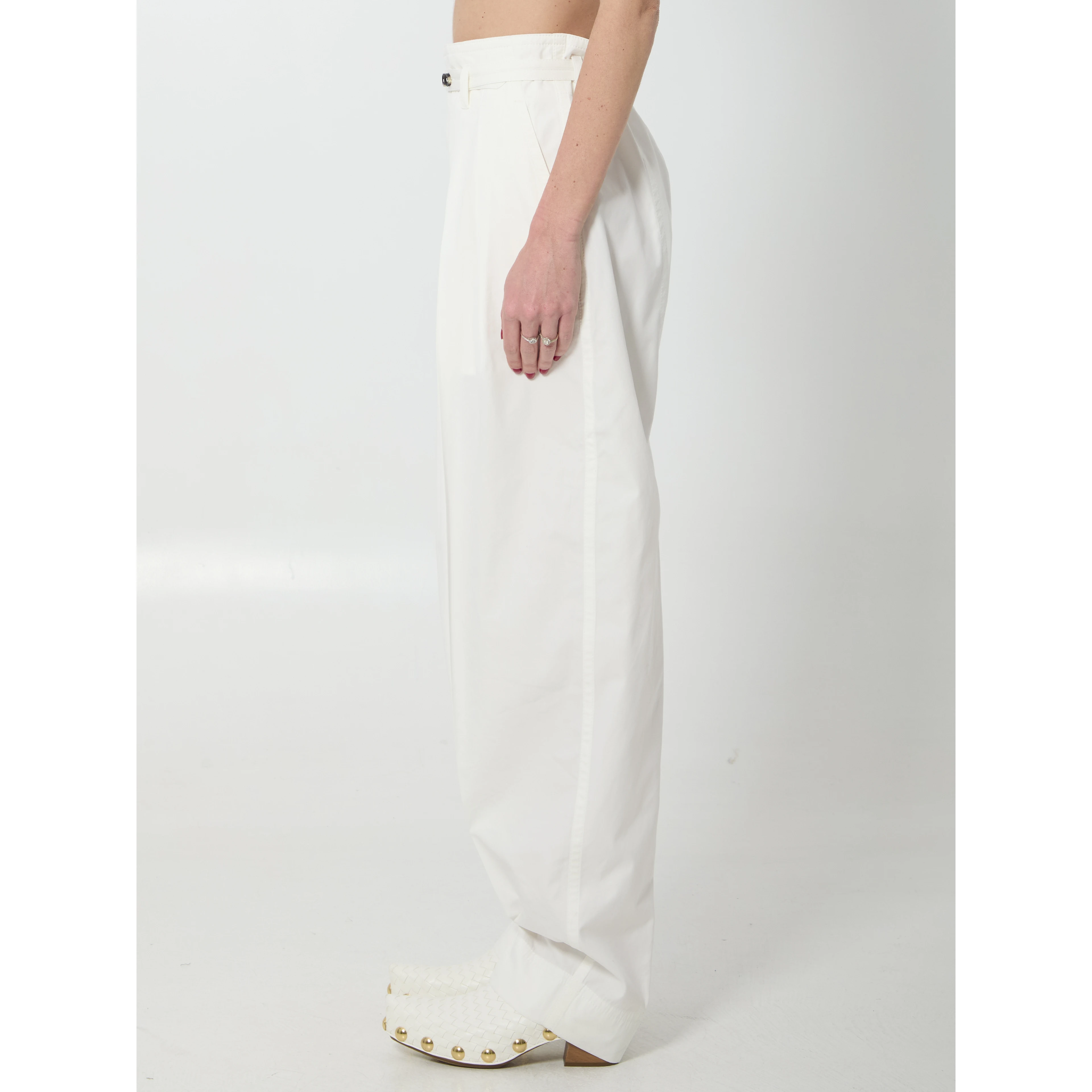 Tapered pants