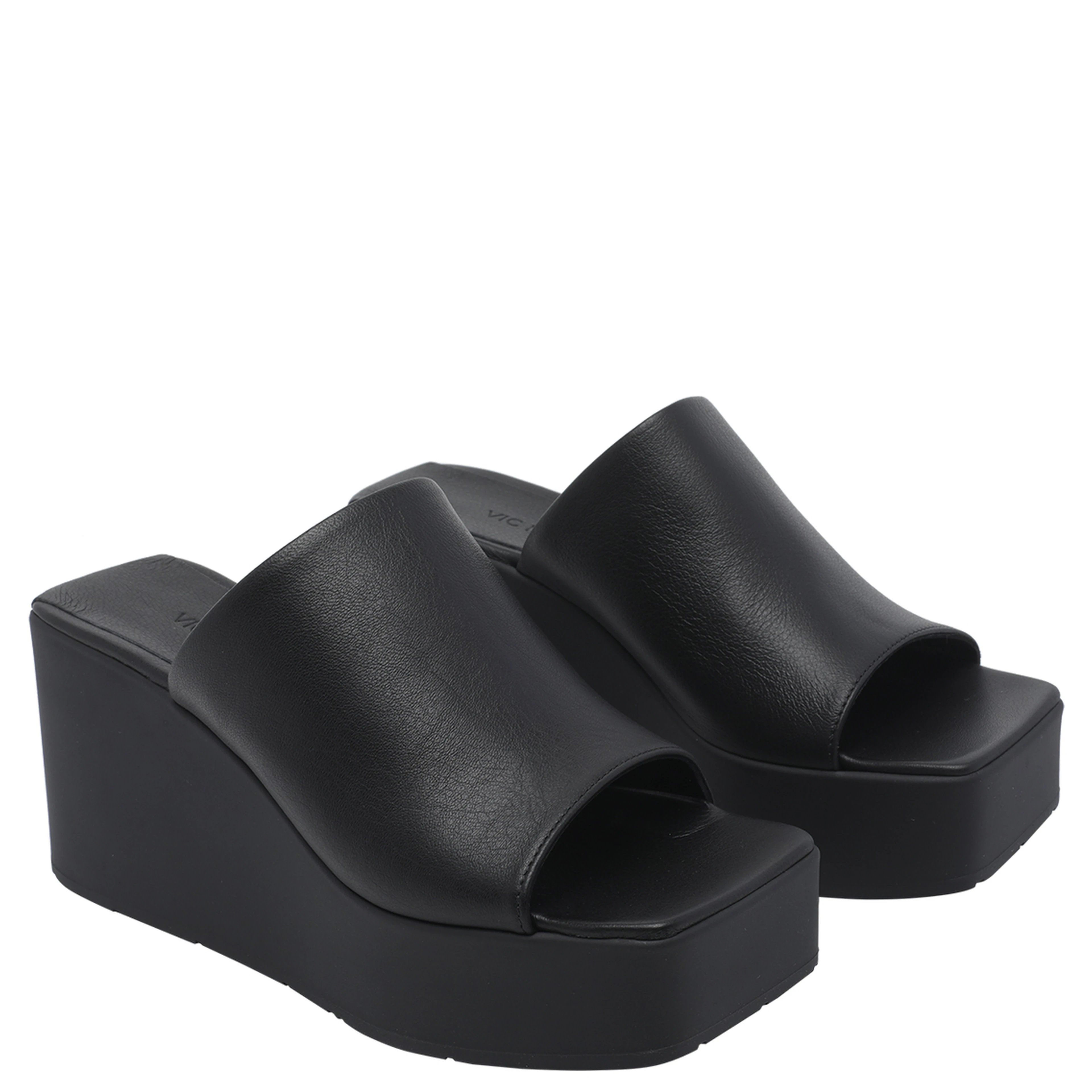 Vic Matie  Black