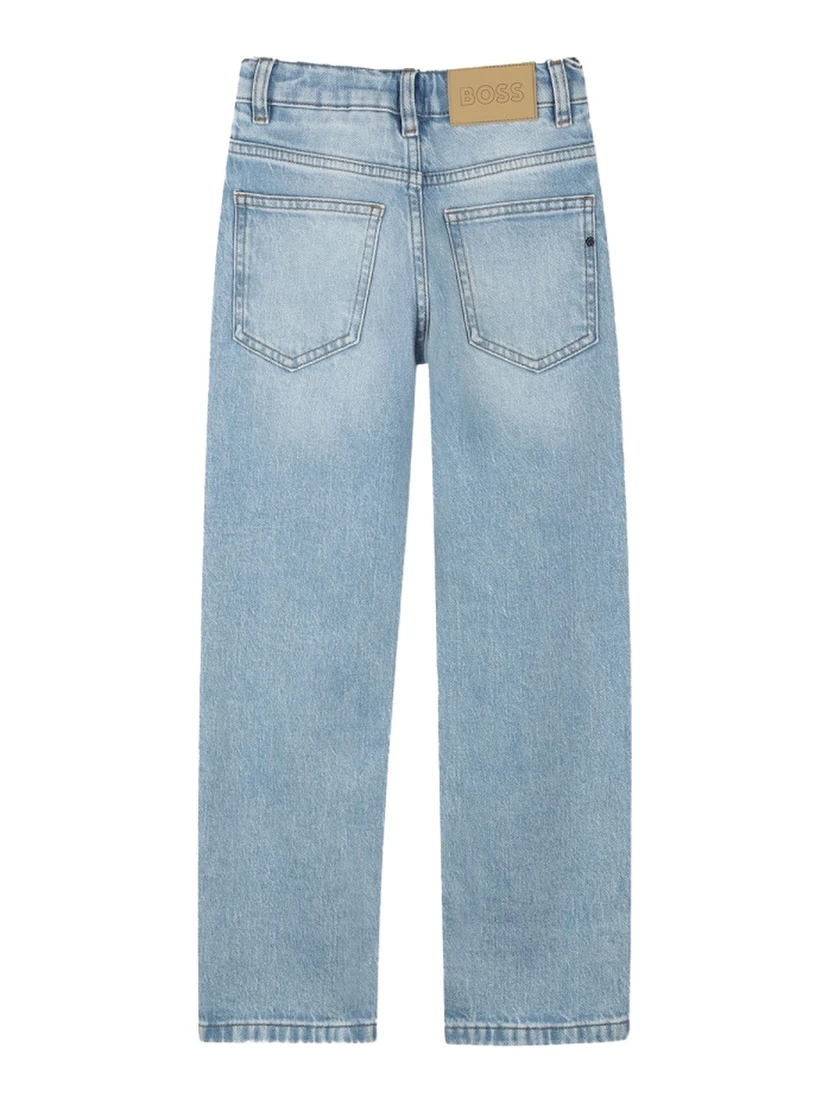 JEANS CON BOTTONE