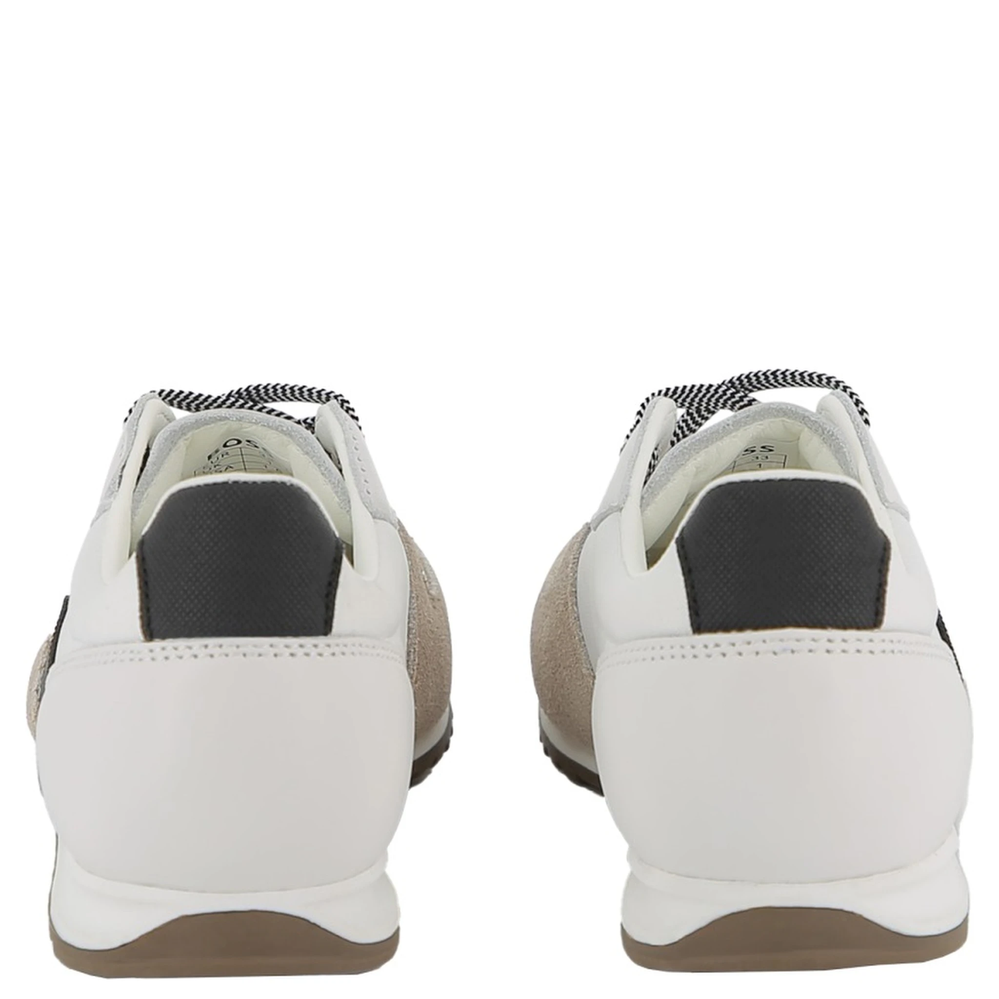 SNEAKERS CON LOGO