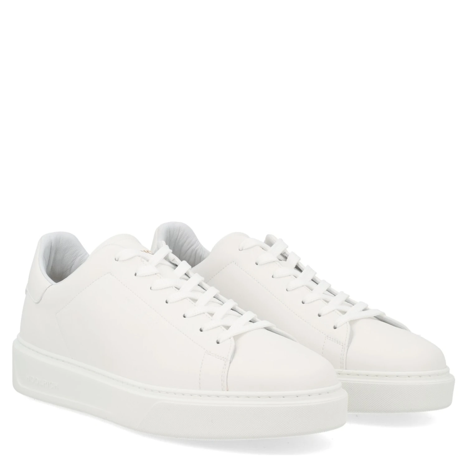 SNEAKER "CLASSIC COURT"