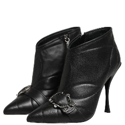 Black Devotion Quilted Buckled Boots Shoes
