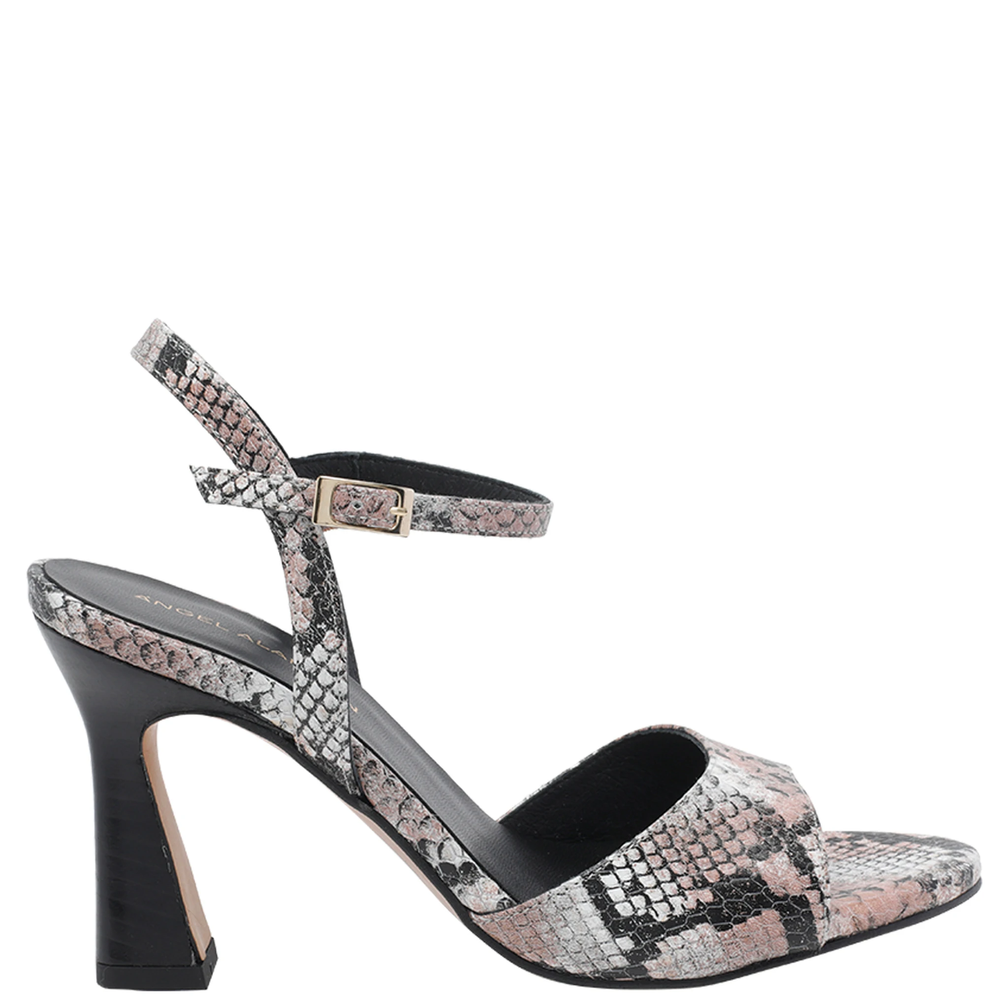 ANGEL ALARCON With Heel