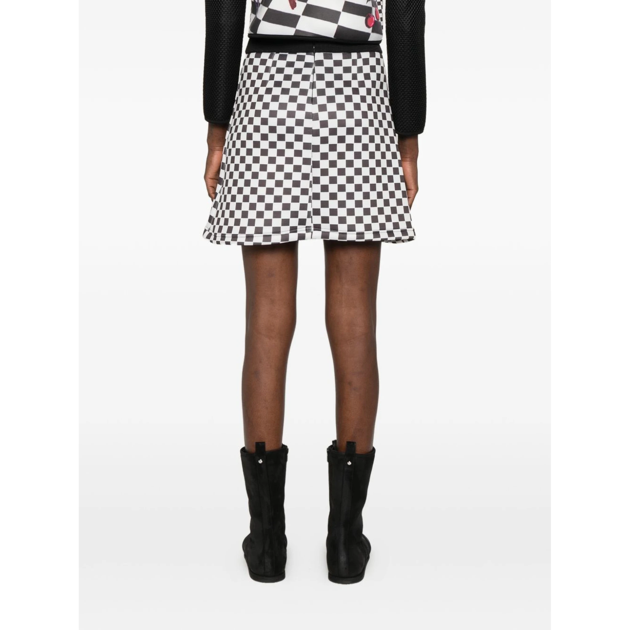 THE ARTISTYLIST Skirts