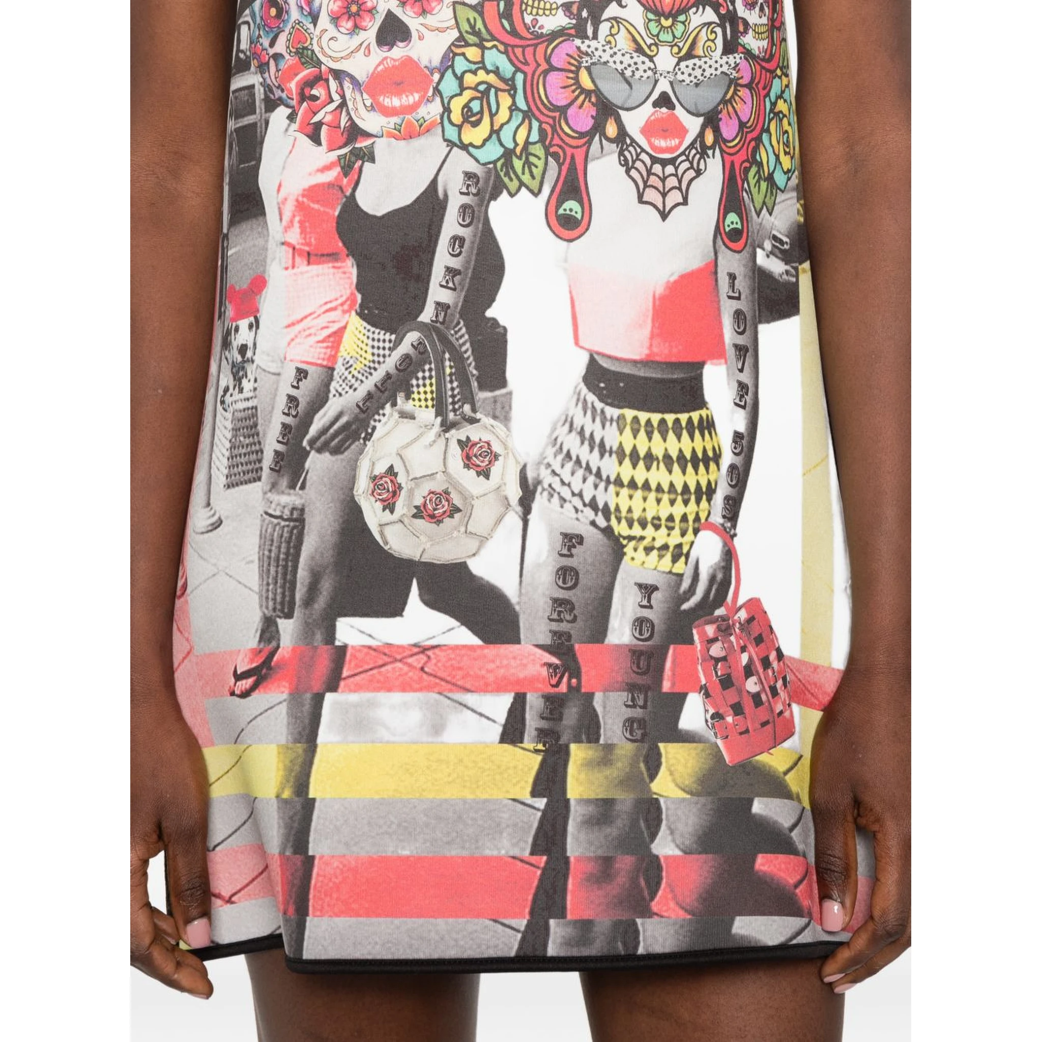 THE ARTISTYLIST Dresses
