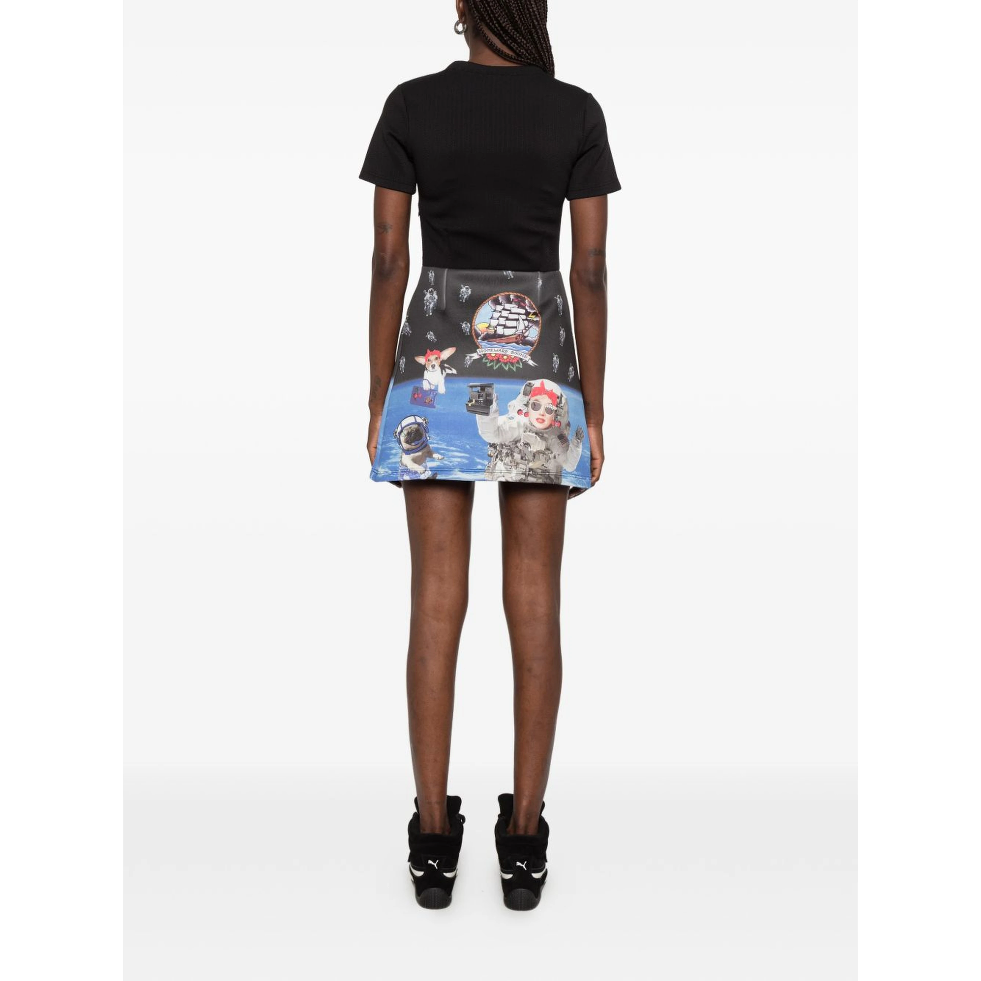 THE ARTISTYLIST Dresses