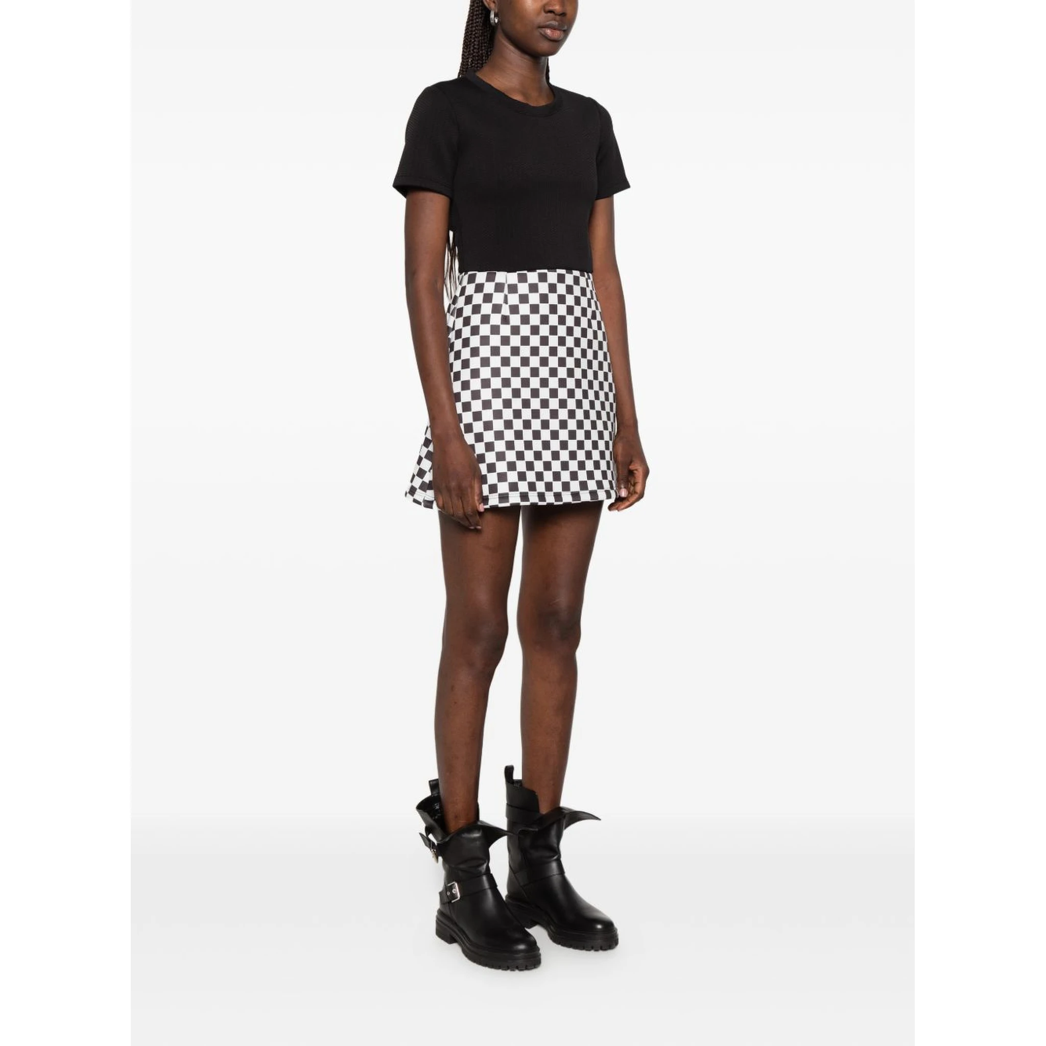 THE ARTISTYLIST Dresses
