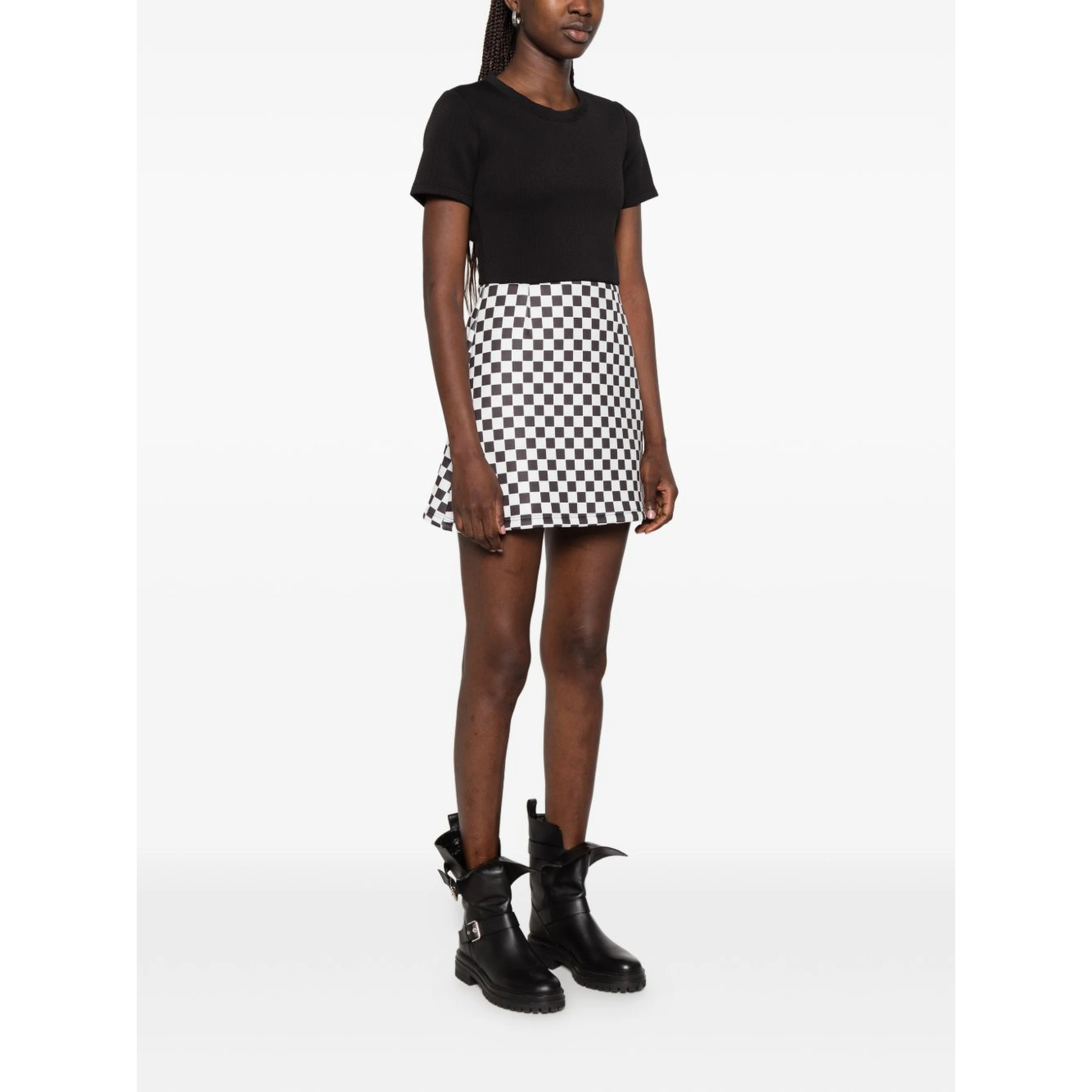 THE ARTISTYLIST Dresses