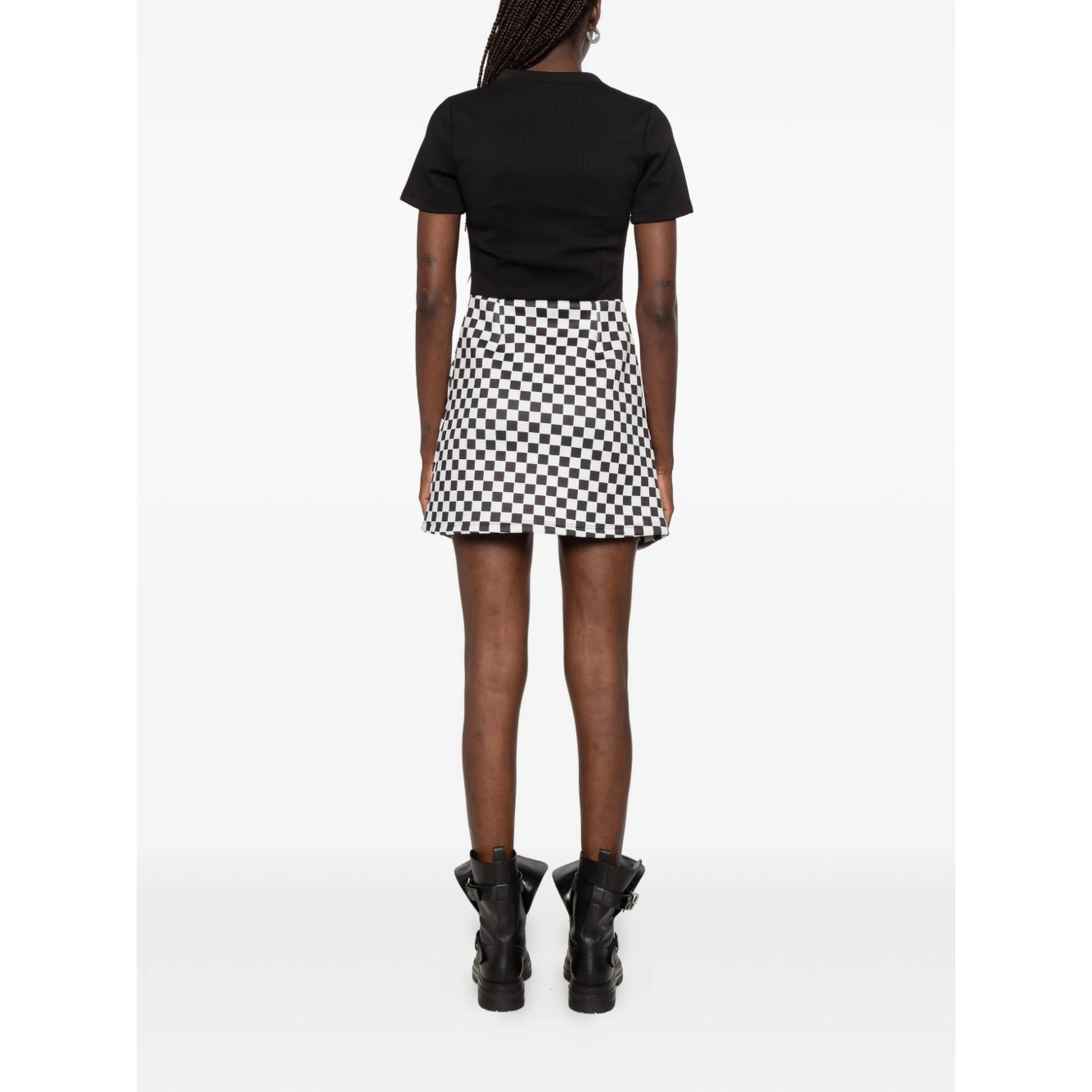 THE ARTISTYLIST Dresses
