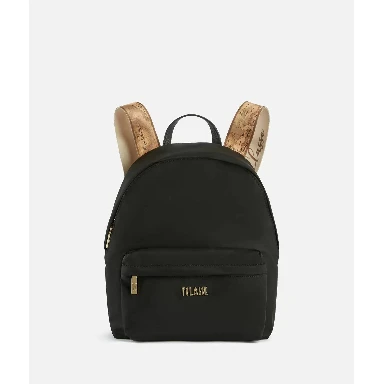 Alviero Martini Bags.. Black