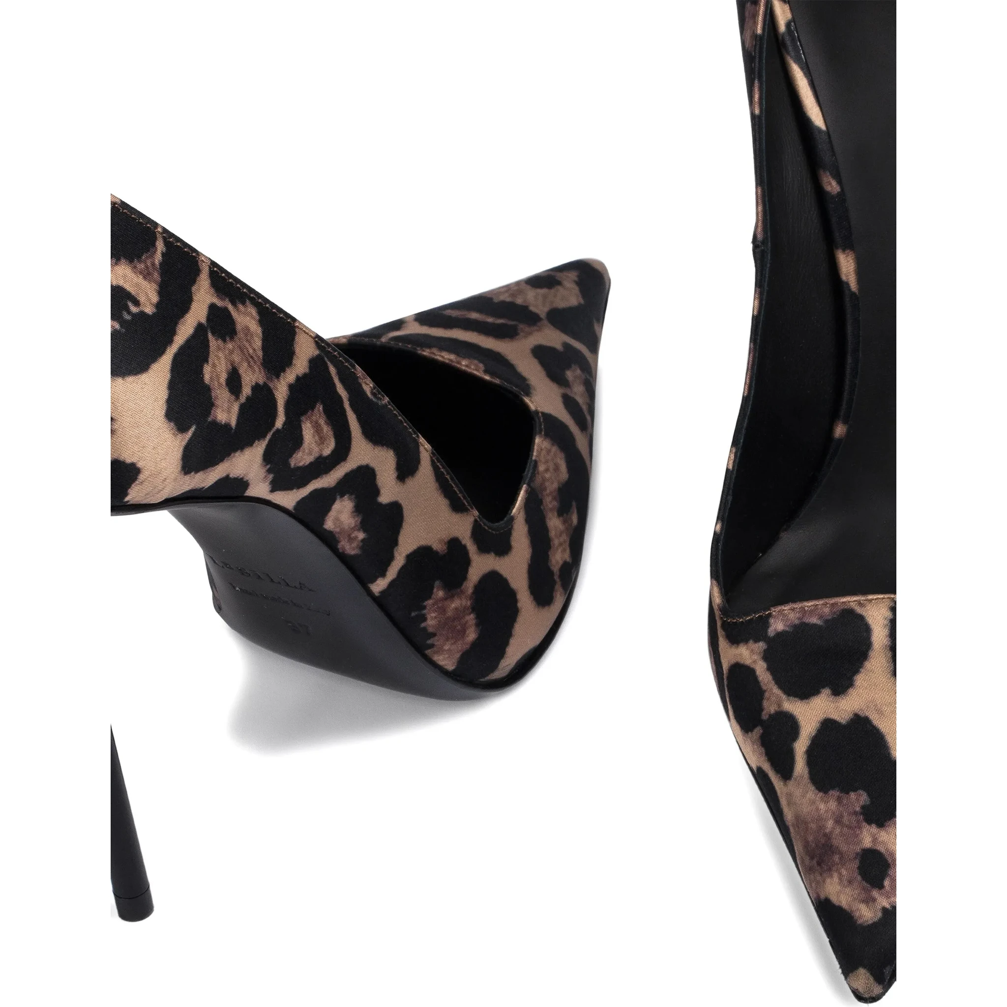 Le Silla With Heel