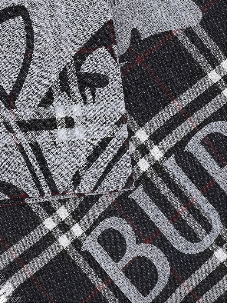 Burberry Scarfs alternative