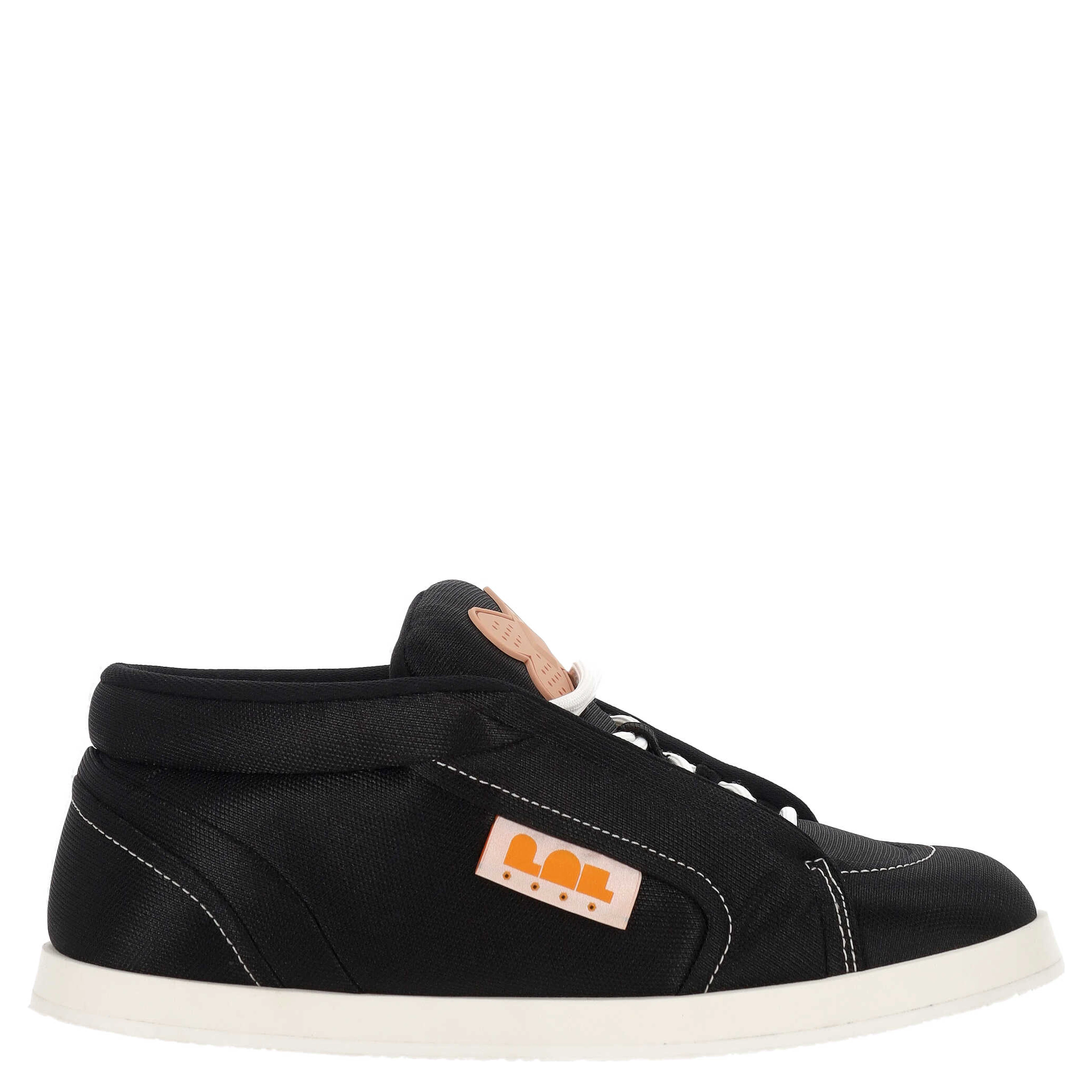 PDF Sneakers Black